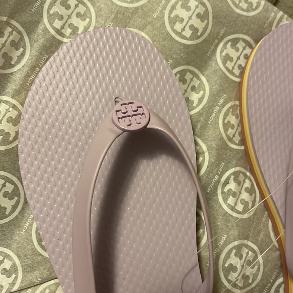 Tory Burch Flip Flop - Picture 4 of 9